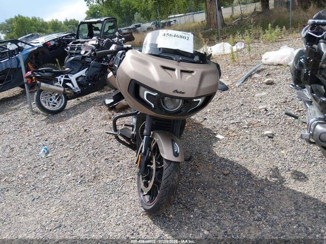 2020 INDIAN MOTORCYCLE CO. CHALLENGER DARK HORSE 5