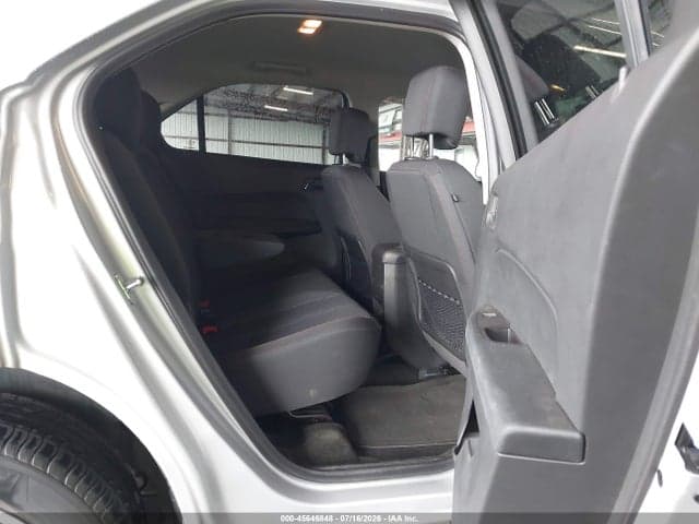 2017 CHEVROLET EQUINOX LS 8