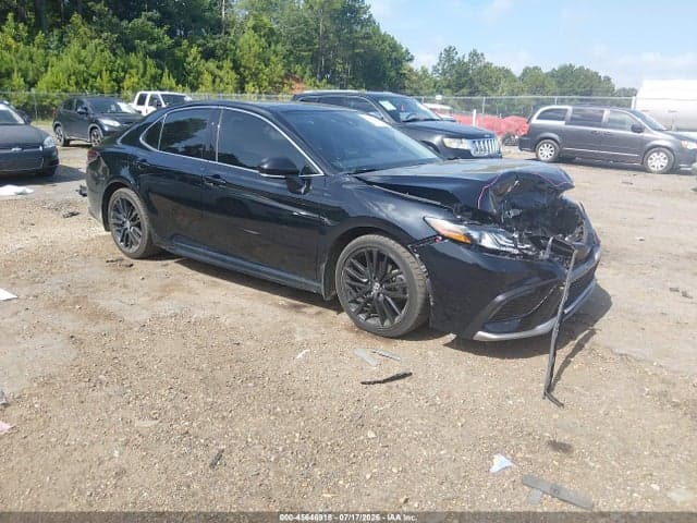 2024 TOYOTA CAMRY XSE 1