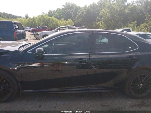 2024 TOYOTA CAMRY XSE 14