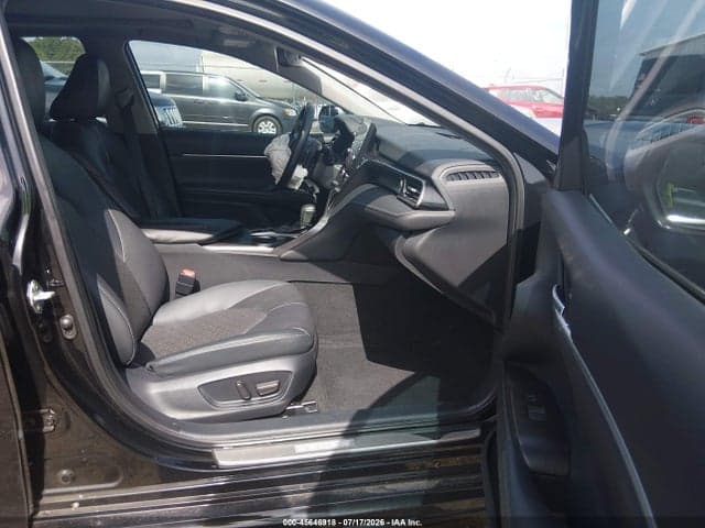 2024 TOYOTA CAMRY XSE 5