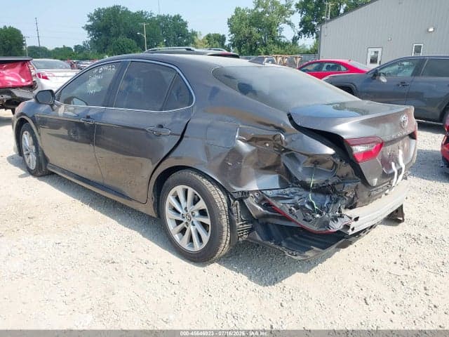 2021 TOYOTA CAMRY LE 3