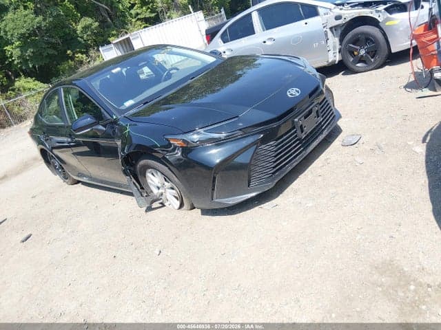 2025 TOYOTA CAMRY LE 1