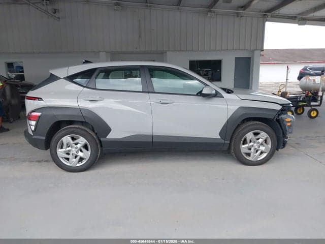 2026 HYUNDAI KONA SE 13