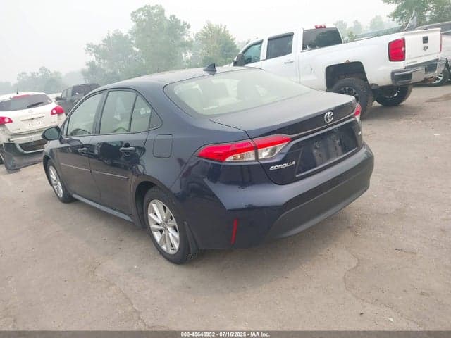 2024 TOYOTA COROLLA LE 3