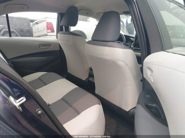 2024 TOYOTA COROLLA LE 8