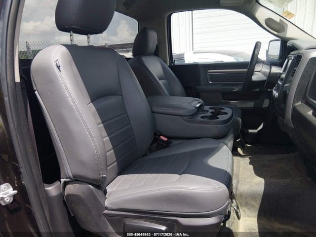 2017 RAM 1500 TRADESMAN 4X2 8' BOX 8
