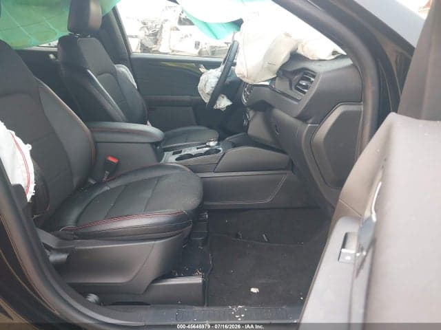 2024 FORD ESCAPE ST-LINE 5