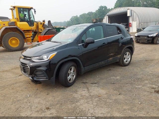 2020 CHEVROLET TRAX FWD LT 2