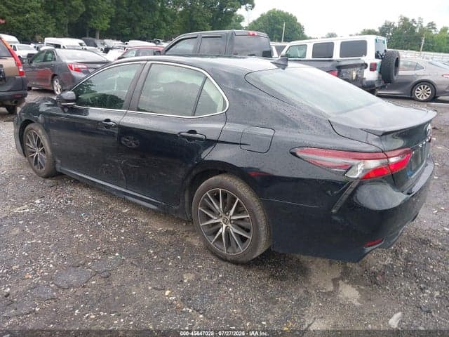 2022 TOYOTA CAMRY SE 3