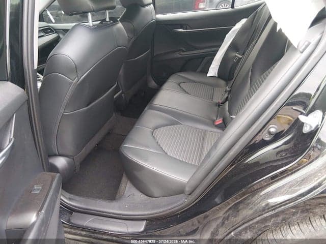 2022 TOYOTA CAMRY SE 8