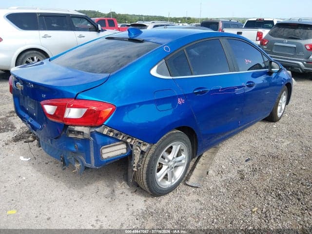 2017 CHEVROLET CRUZE LT AUTO 4