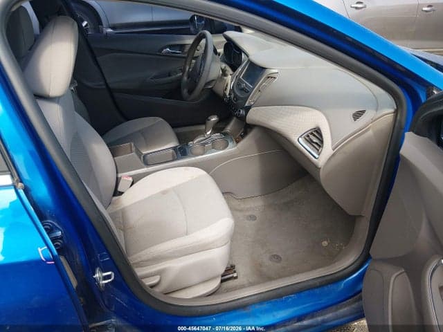 2017 CHEVROLET CRUZE LT AUTO 5