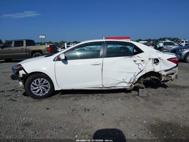 2017 TOYOTA COROLLA LE 14