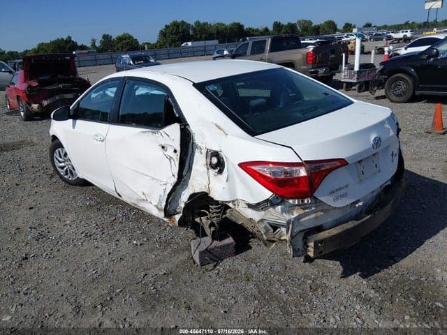 2017 TOYOTA COROLLA LE 3