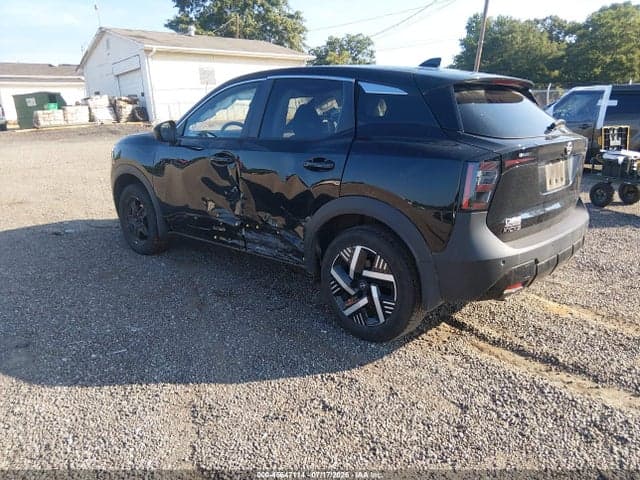 2025 NISSAN KICKS SV FWD 3