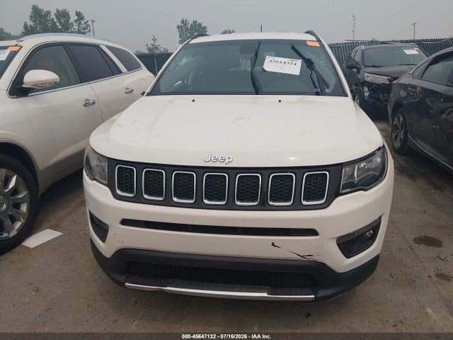 2018 JEEP COMPASS LATITUDE FWD 11