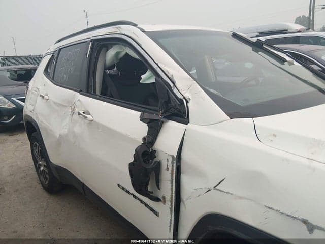 2018 JEEP COMPASS LATITUDE FWD 12