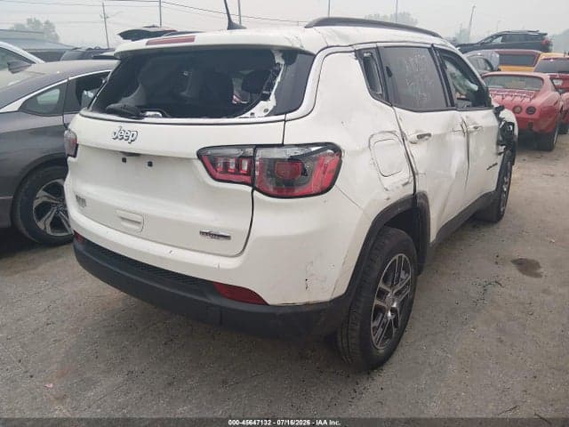2018 JEEP COMPASS LATITUDE FWD 4