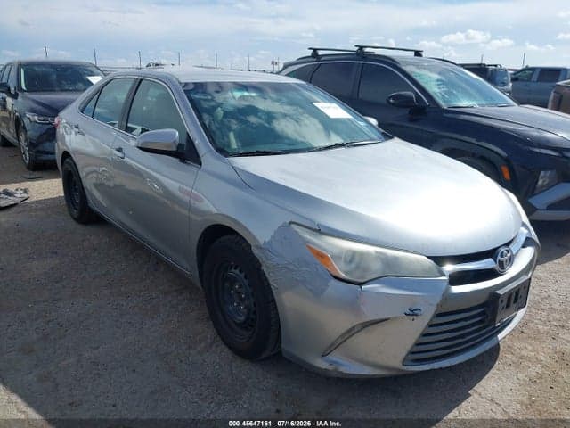 2017 TOYOTA CAMRY LE 1