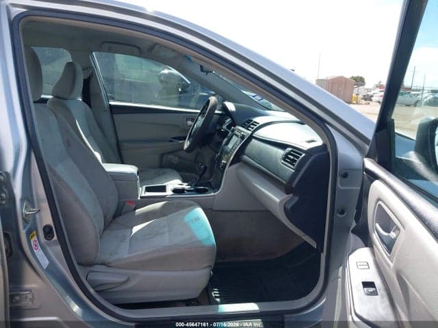 2017 TOYOTA CAMRY LE 5