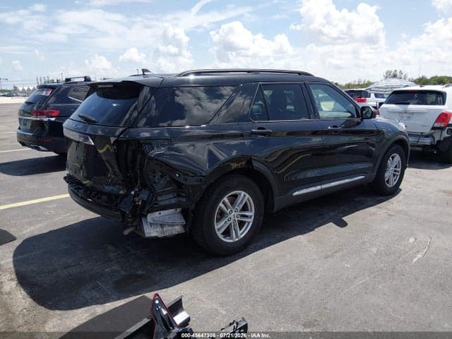 2022 FORD EXPLORER XLT 4