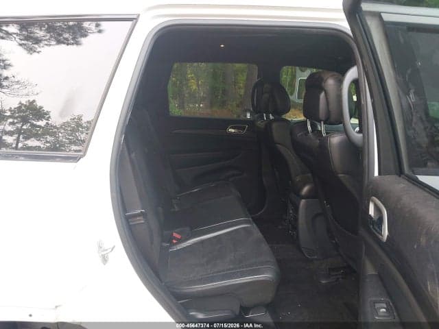 2019 JEEP GRAND CHEROKEE ALTITUDE 4X2 8