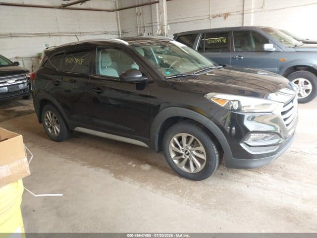 2017 HYUNDAI TUCSON SE 1