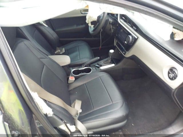 2017 TOYOTA COROLLA LE 5