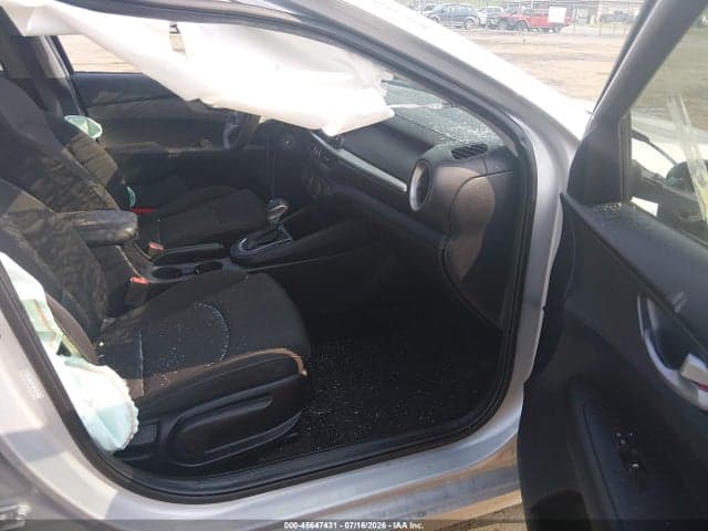 2020 KIA FORTE LXS 5