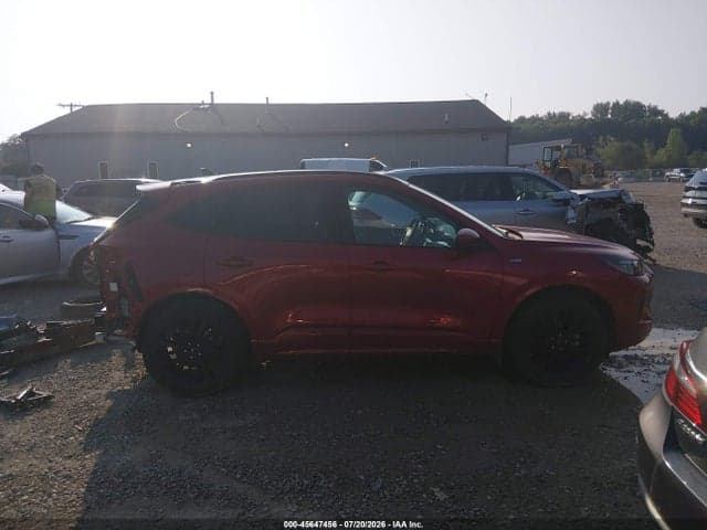 2025 FORD ESCAPE ST-LINE ELITE 14