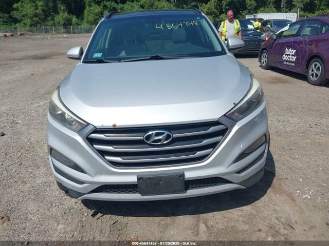 2017 HYUNDAI TUCSON VALUE 12