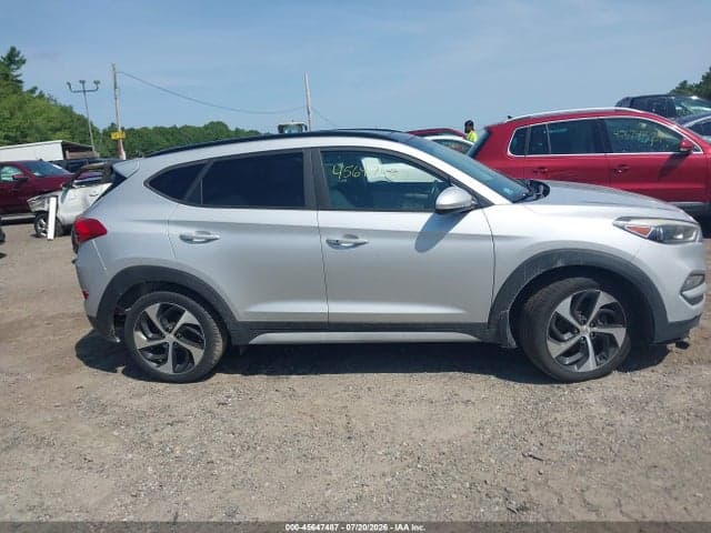 2017 HYUNDAI TUCSON VALUE 13