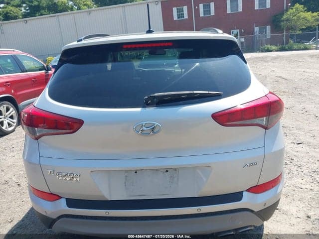2017 HYUNDAI TUCSON VALUE 16