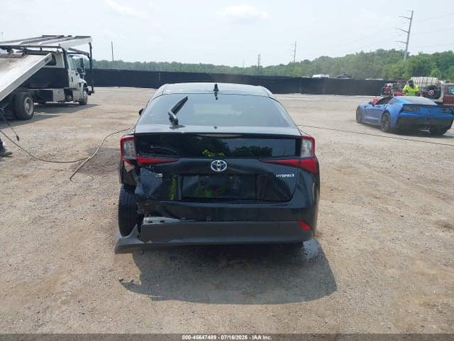 2022 TOYOTA PRIUS LE 16