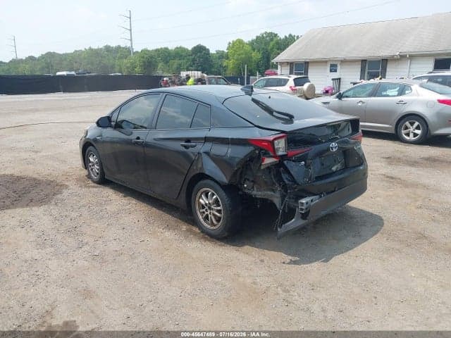 2022 TOYOTA PRIUS LE 3