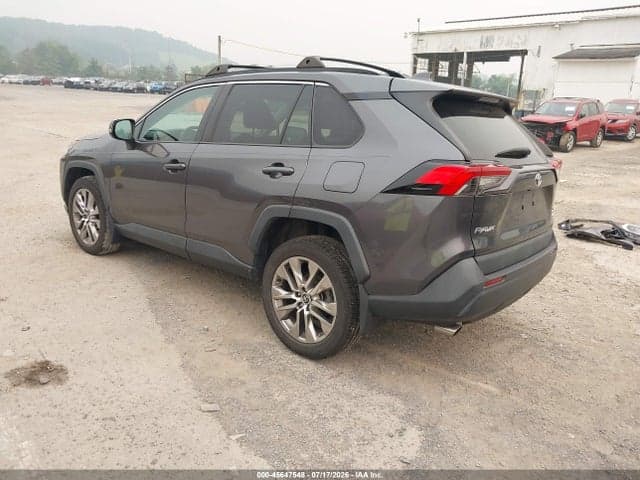 2020 TOYOTA RAV4 XLE PREMIUM 3