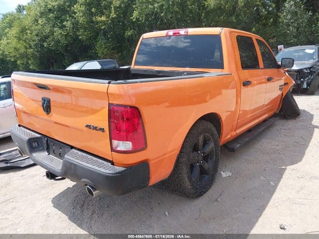 2019 RAM 1500 CLASSIC EXPRESS 4X4 5'7 BOX 4