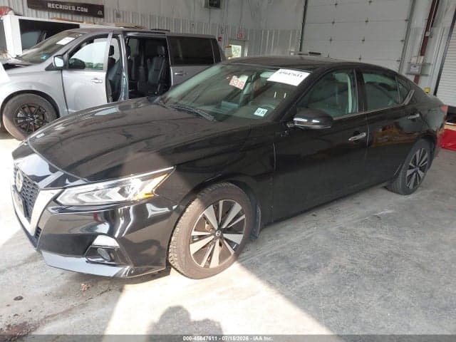 2021 NISSAN ALTIMA SL FWD 2