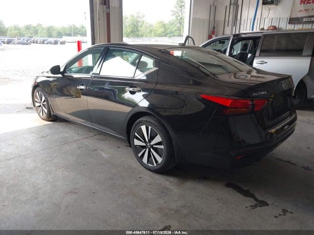 2021 NISSAN ALTIMA SL FWD 3