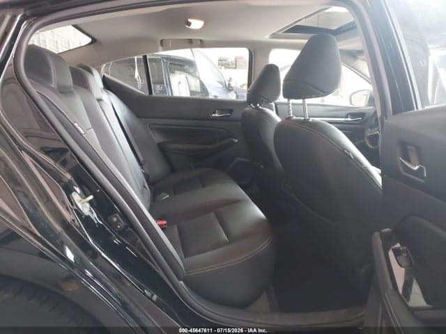 2021 NISSAN ALTIMA SL FWD 8