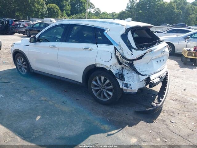 2021 INFINITI QX50 LUXE 3