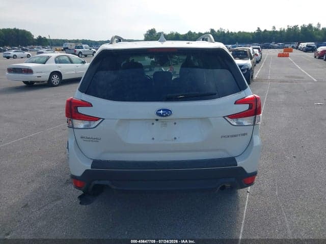 2020 SUBARU FORESTER PREMIUM 17