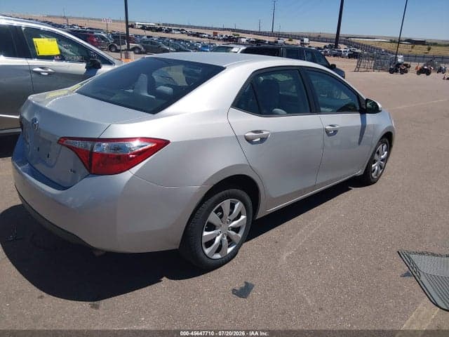 2016 TOYOTA COROLLA LE 4