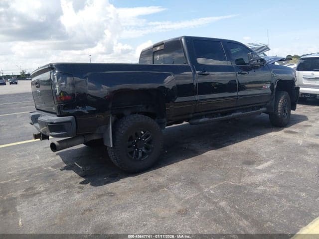 2018 CHEVROLET SILVERADO 2500HD LTZ 4