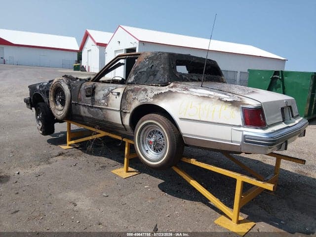 1978 CADILLAC DEVILLE 3