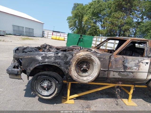 1978 CADILLAC DEVILLE 6