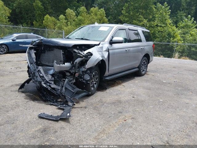 2024 FORD EXPEDITION XLT 2