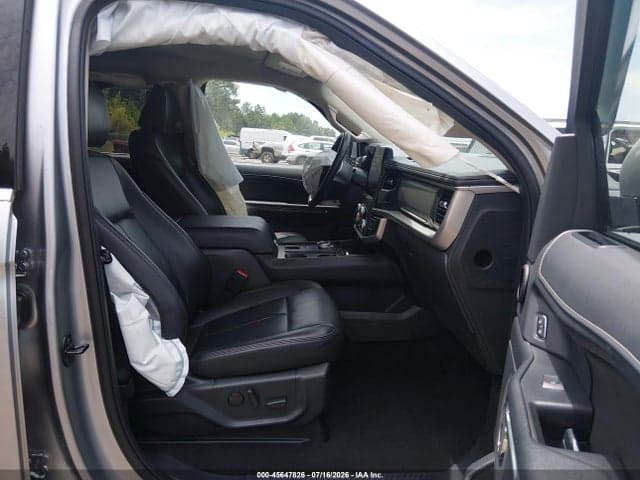 2024 FORD EXPEDITION XLT 5
