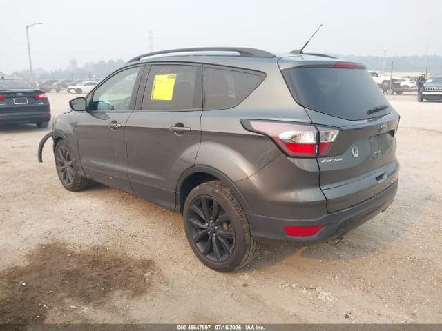 2017 FORD ESCAPE SE 3
